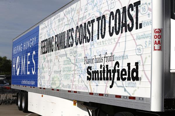 Smithfield Helping Hungry Homes Program Donates 23,000 Pounds of Protein to Food Bank of Central Louisiana