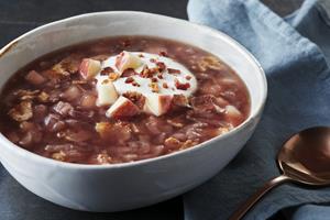 Bacon-Apple Red Cabbage Soup