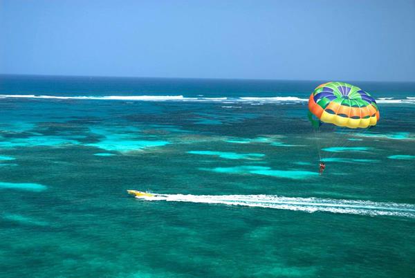 In Punta Cana travelers can dive for underwater life and shipwrecks, soar the sky via parasail all while connecting with Dominican’s warm and hospitable people. 