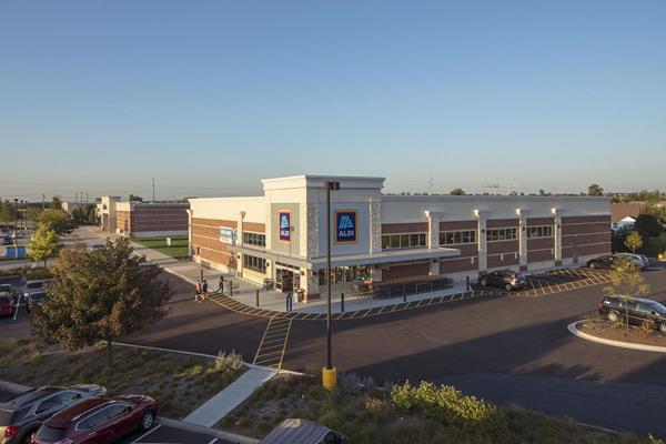 Sterling Organization acquired Prairie Market, a 101,466-square-foot grocery-anchored shopping center located along U.S. Route 34 in Oswego, IL. The acquired property is anchored by Aldi and PetSmart, and includes 10 outparcels. The asset is part of a larger, regional power center that includes Walmart, Hobby Lobby and Kohl's.