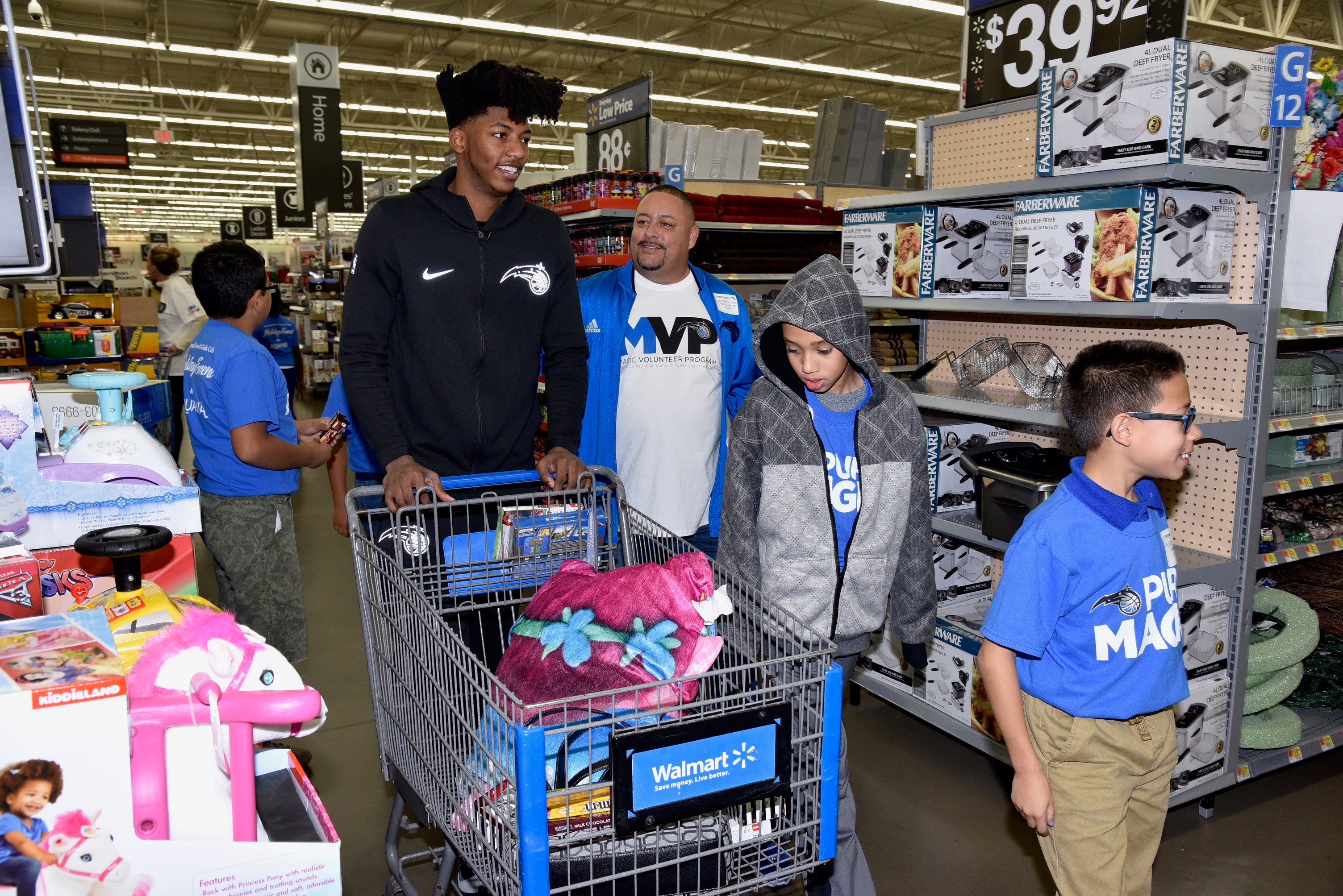 Magic player Elfrid Payton spends time with Boys & Girls Club youth at the Magic and PepsiCo. Holiday Shopping Spree on Dec. 12.

(All photos taken by Gary Bassing, Orlando Magic)