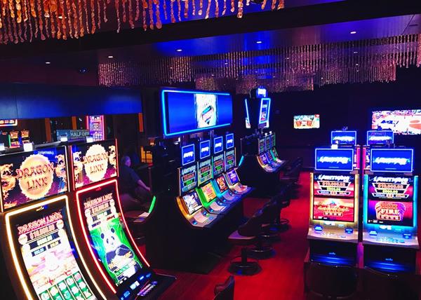 casino wonderland Slot Machine