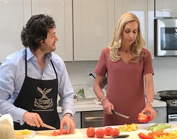 Arturo Chacón-Cruz discusses the Beyond Celiac science plan with CEO Alice Bast while preparing a gluten-free lunch,