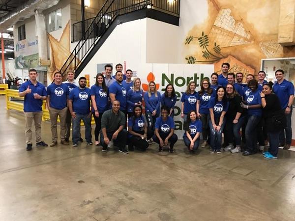 Transwestern young professionals in the Dallas-Fort Worth region came together at the North Texas Food Bank where they packed six pallets of food – enough for 7,500 meals. Great Place to Work® and Fortune have named the commercial real estate firm one of the “100 Best Workplaces for Millennials” for the second year. 