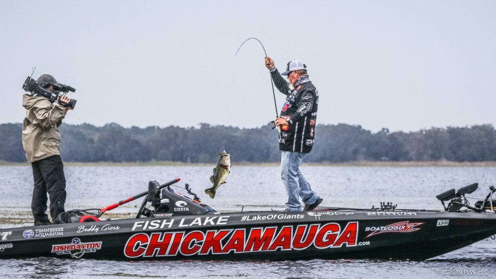 FLW Tour pro Buddy Gross of Chickamauga, Georgia, took the lead Saturday at the FLW Tour at Lake Toho presented by Ranger Boats with a five-bass limit weighing 19 pounds, 12 ounces.