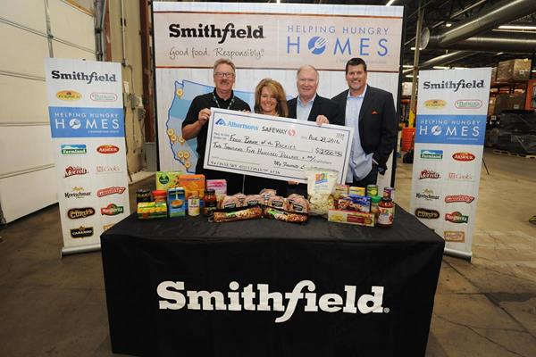 Smithfield Helping Hungry Homes Donation with Albertsons