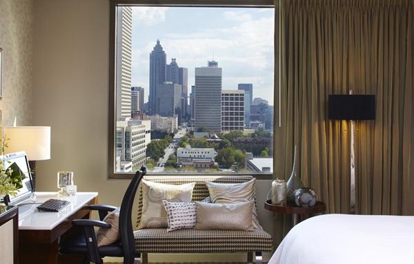 Atlanta Renaissance Hotel Room with View