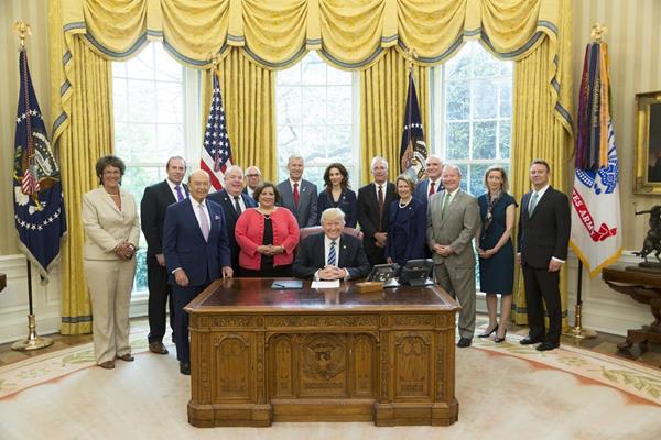 Representatives from the U.S. aluminum industry meet with President Donald J. Trump in the Oval Office on April 27, 2017.
