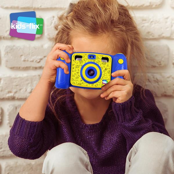 Kids-Flix™ features double viewfinders making it easy for kids to take the highest quality pictures possible. 