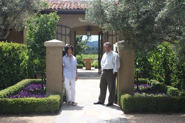 Gail and Carmen Policy of Casa Piena/Policy Vineyards