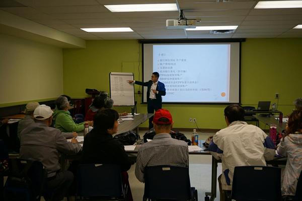 ASSIST Community Services Centre learners (Edmonton, AB) participate in the first Money Matters for Newcomers and New Canadians workshop to be delivered in Simplified Chinese.