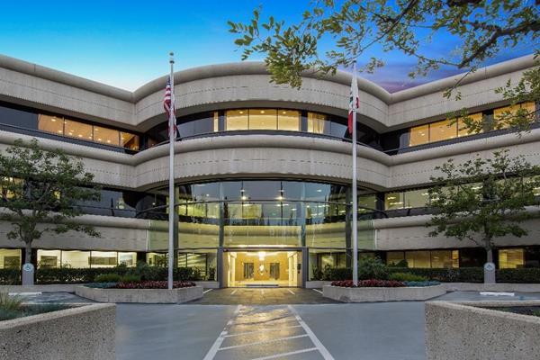 Burbank Corporate Center at 21900 Burbank Blvd., is a 91,109 square-foot, Class “A” former BOMA building of the year. It was acquired by Younan Properties.