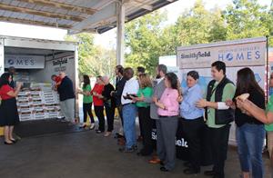 Smithfield Celebrates 300th Helping Hungry Homes Donation with 240,000 Servings to Lowcountry Food Bank