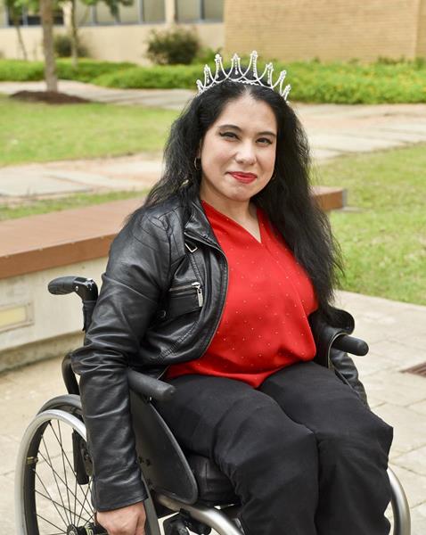 Jessica Escamilla, San Jacinto College student and Ms. Wheelchair Texas USA. Photo credit: Andrea Vasquez, San Jacinto College marketing, public relation, and government affairs department.
