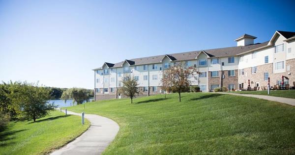 Immanuel Acquires The Shores at Pleasant Hill, Adds to its Mission of Serving Seniors
