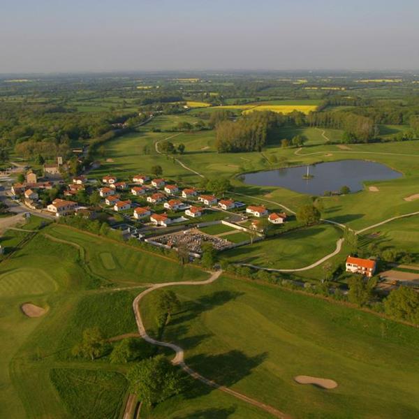 The Younan Collection acquired Golf des Forges, a 272 acre, 27-hole golf course & resort in the Loire Valley of France. The resort offers a driving and putting range, restaurant, pro shop, clubhouse, swimming, tennis and luxury villas for vacation leasing.