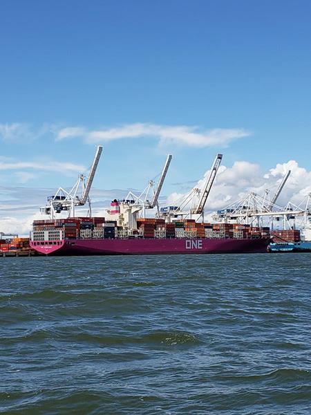 ONE Commitment at GCT Deltaport-W1
