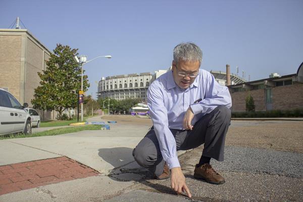 LSU Mechanical Engineering Professor Guoqiang Li has invented a sealant that could change the way we approach road repair.